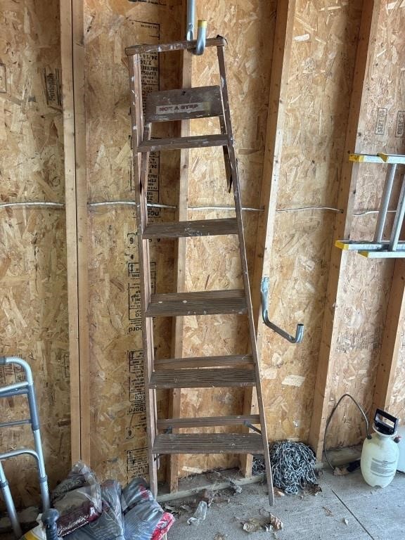 6' Wooden Folding Ladder