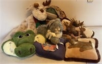 Stuffed Animals & Pillows