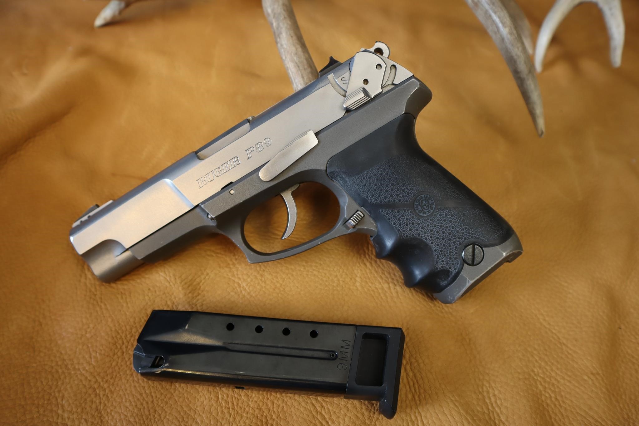 Ruger P89 in 9mm, new in 1995, 1 ten round mag