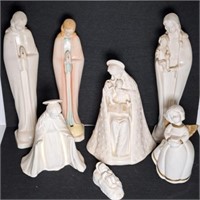 Goebel Mary Figurines