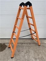 Isonovo orange ladder