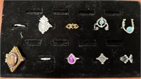 Assorted jewelry