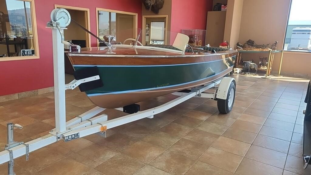 1953 CHRIS CRAFT 16' WOOD BOAT W/ INBOARD