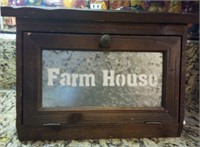 J - FARM HOUSE BREAD BOX (K45)