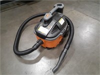 RIGID 4 Gallon 5.0-Peak HP Wet/Dry Shop Vacuum