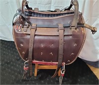 ( Private) AUSTRALIA PACK SADDLE