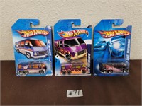 3x New Hot Wheel cars (estate collection)