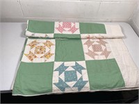 handmade quilt - VG condition