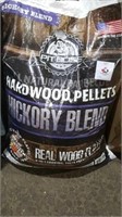 2 Bags hardwood pallets hickory blend
