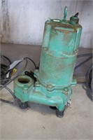 SUBMERSIBLE PUMP