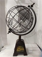 Large Metal Mesh Globe on Wood&Wicker Base U8A