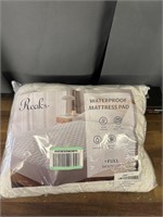 Full size mattress pad