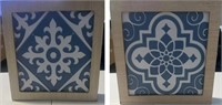 2ct Blue Floral Tabletop Home Decor Metal Signs