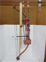 Pink camo youth compound bow, 20lb