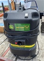 John Deere Wet/Dry Shop Vac