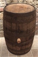 Vintage Wooden Banded Whiskey/Bourbon/Wine Barrel