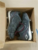 Size 11 Easton metal cleats