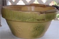 Vintage Stoneware Pottery Bowl, Measures: 10"Diam