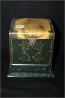 Victorian Collar Box