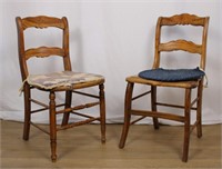 PAIR OF COUNTRY STYLE DINING CHAIRS