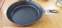 #8 CAST IRON SKILLET