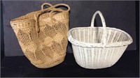 Light toned purse and basket