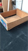 14”x18” wooden crate