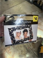 Inflatable photo frame for graduation