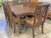 (13pc) Kincaid Traditional Style Wood Dining Group