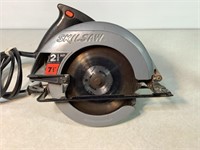 SKIL 7 1/4in Circular Saw, Working