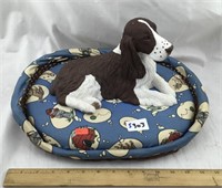 Small Pet Bed and Sandicast Springer Spaniel