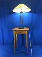 1 DRAWER HALL ACCENT TABLE & CONTEMPORARY LAMP