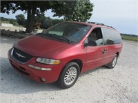 1999 Chrysler Town and Country LXi