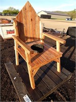 Oak planter chair