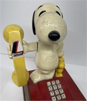 Snoopy telephone