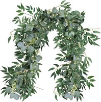 Artificial Silver Dollar Eucalyptus Garland - 5ft