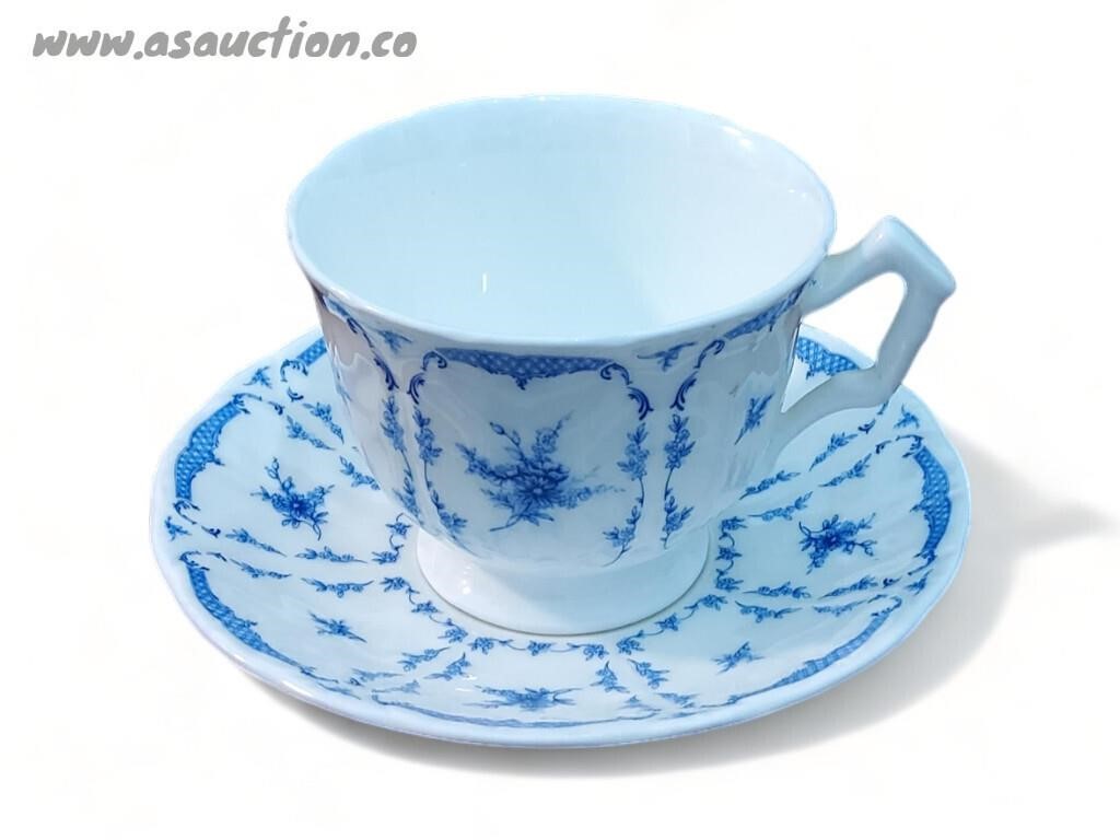 Bone China Ansley Delphine Blue wnd White Cup and