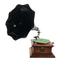 Victor IV External Horn Phonograph