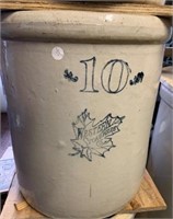 10 Gallon Western Stoneware Crock