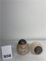 EGG SALT/PEPPER ENAMELED PEWTER TOPS