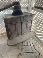 Antique Cast Iron Fireplace/ Stove