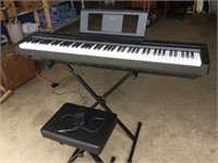 Yamaha P-71 Digital Piano,W/Stand & Seat, Working