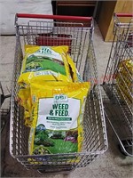 10- 13lb bags Expert Gardner weed & feed lawn
