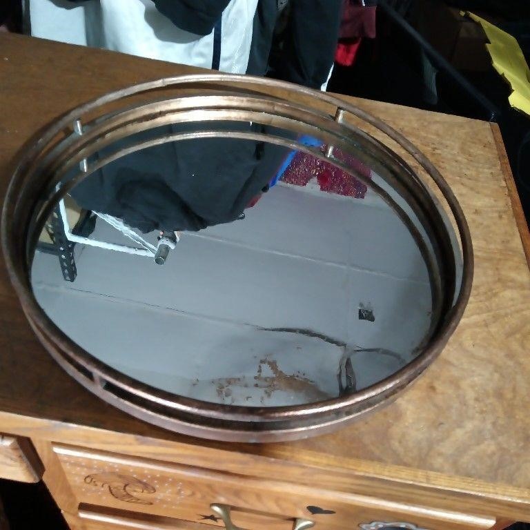 Round Metal serving tray 18inch