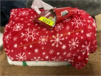 2ct Wondershop Christmas Throw Blankets