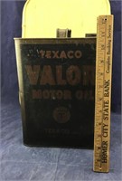 Vntg Large Texaco Valor Motor Oil Can