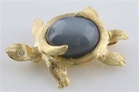 Dunay, 18k Gold and Cat's Eye Quartz Turtle Brooch