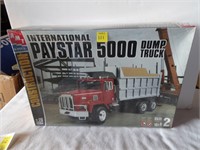 I.H. Paystar Dump Truck Model Kit