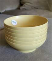 Vtg. Tupperware bowl set of 6
