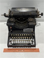 REX VISIBLE No4 Typewriter Ex Kyabram Cannery